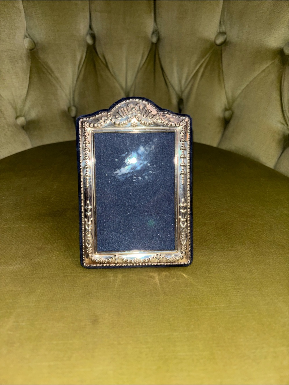 Robert Carrs Sterling Silver & Velvet Scroll Border Picture Frame 5”X 3.25”